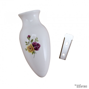 Flower vase in porcelain